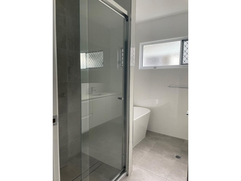 21 Willoughby Cresent, East Mackay QLD 4740