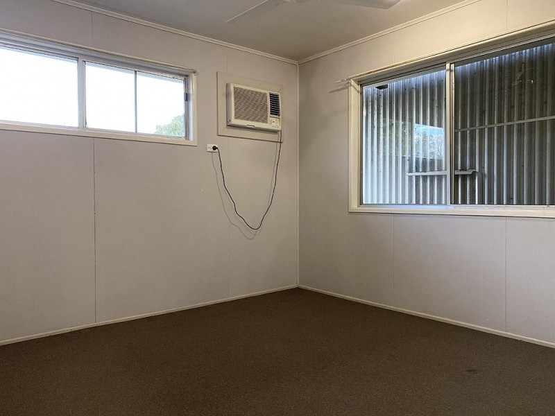 2 Hannan Drive, Moranbah QLD 4744