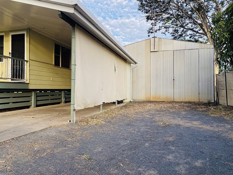 2 Hannan Drive, Moranbah QLD 4744