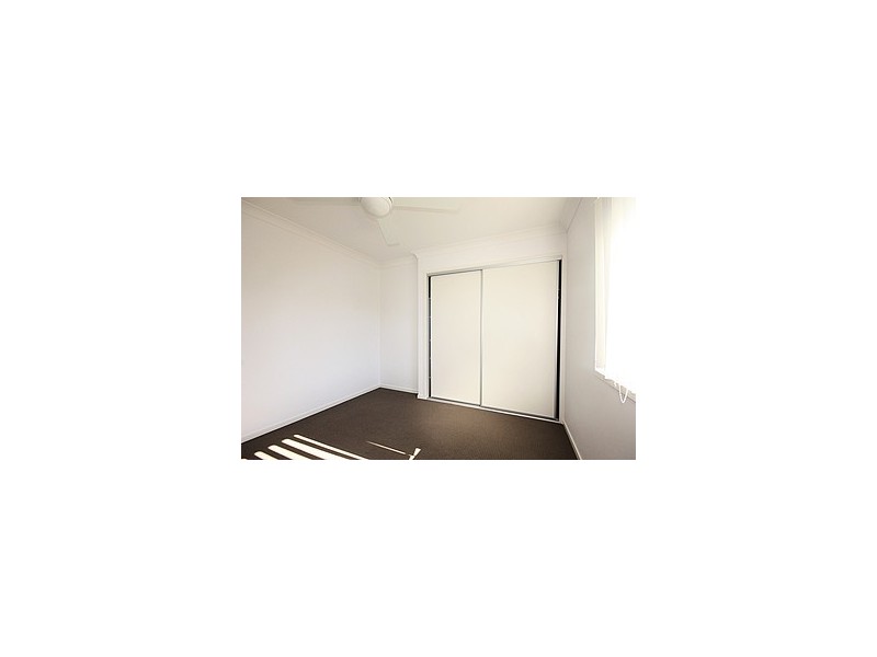 5 Majesty Street, Rural View QLD 4740