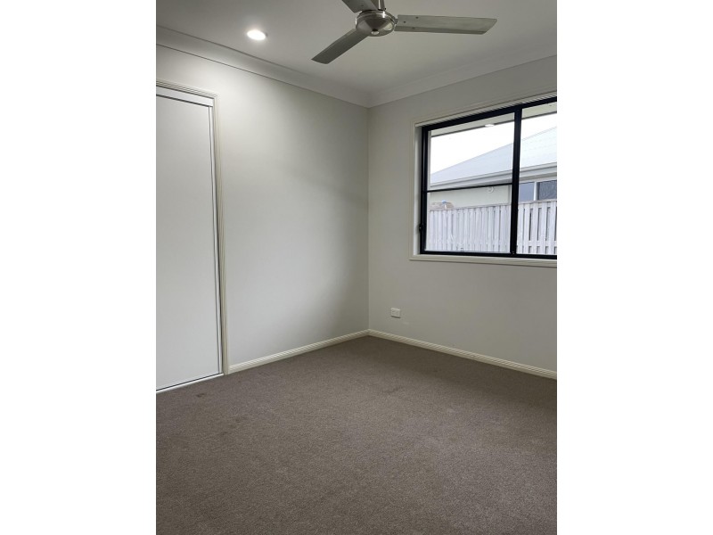 34 Coogee Terrace, Blacks Beach QLD 4740