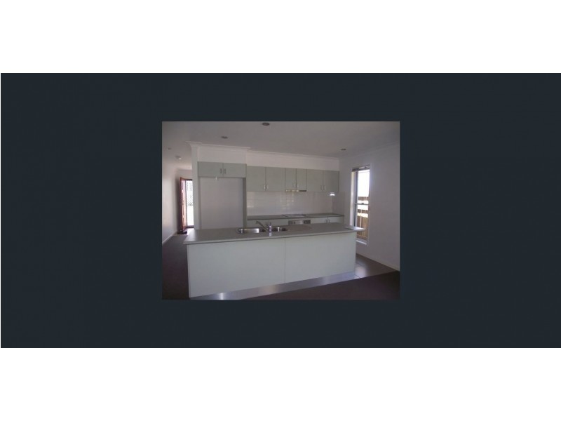 38 Bushlark Drive, Moranbah QLD 4744