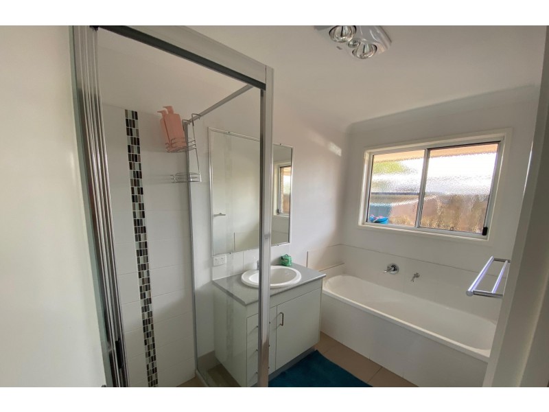 38 Bushlark Drive, Moranbah QLD 4744