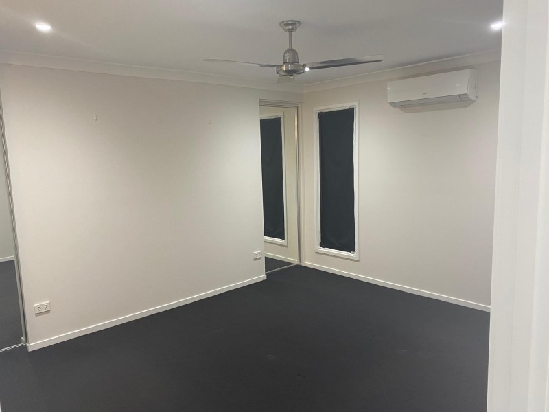 4 Kingfisher Street, Moranbah QLD 4744