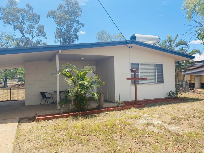 6 Macdonald Street, Dysart QLD 4745