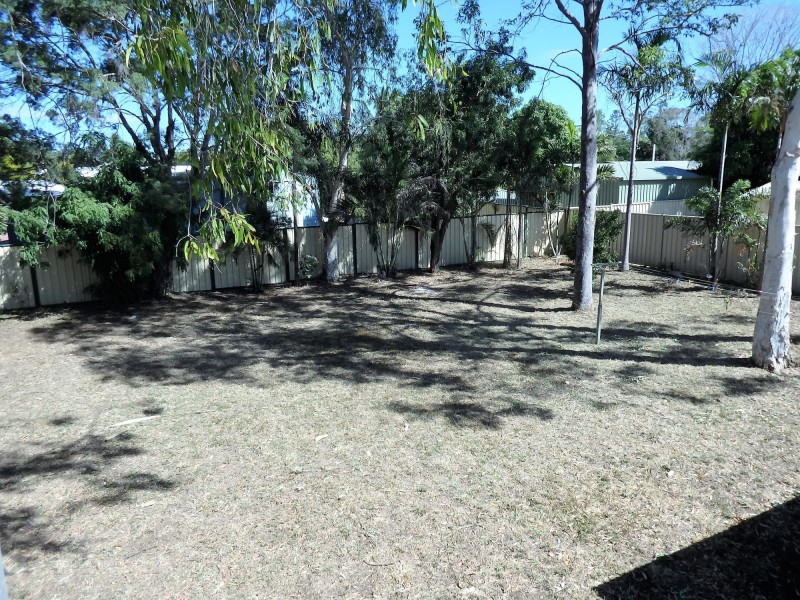 30 Middle Crescent, Dysart QLD 4745