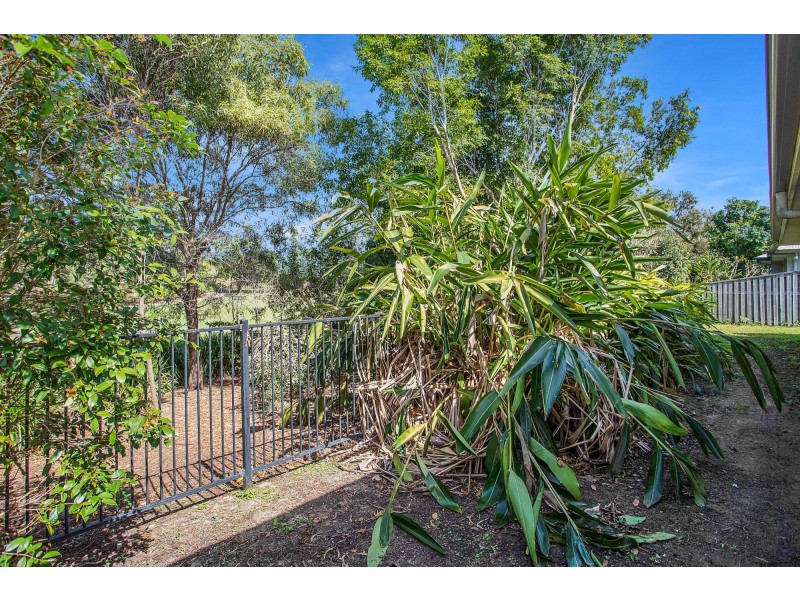 129 Whitehaven Drive, Blacks Beach QLD 4740