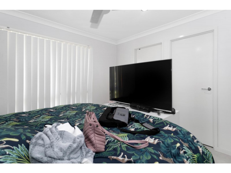 129 Whitehaven Drive, Blacks Beach QLD 4740