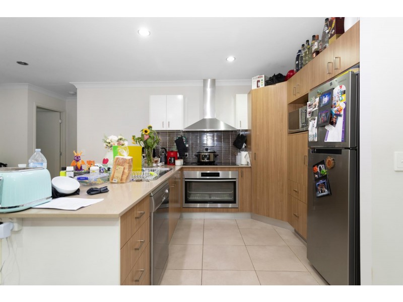 129 Whitehaven Drive, Blacks Beach QLD 4740