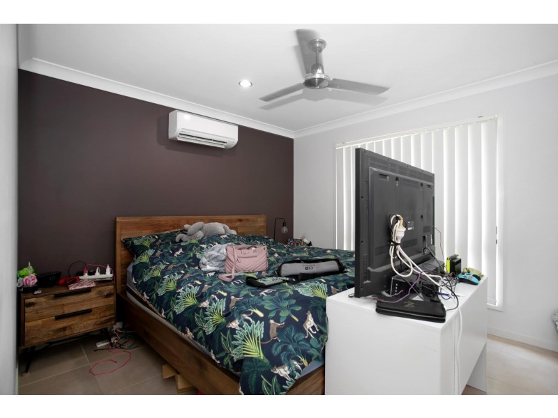 129 Whitehaven Drive, Blacks Beach QLD 4740