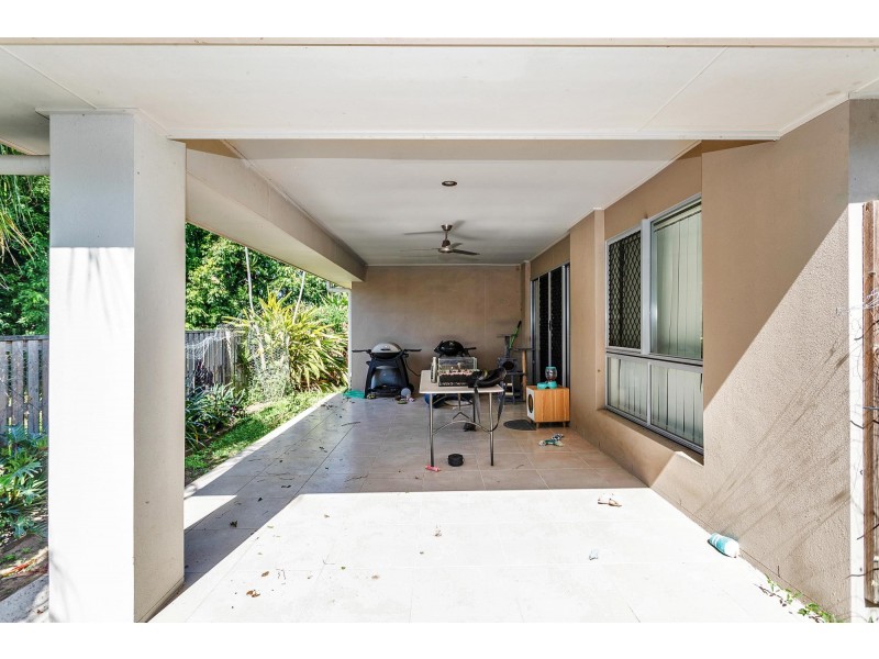 129 Whitehaven Drive, Blacks Beach QLD 4740