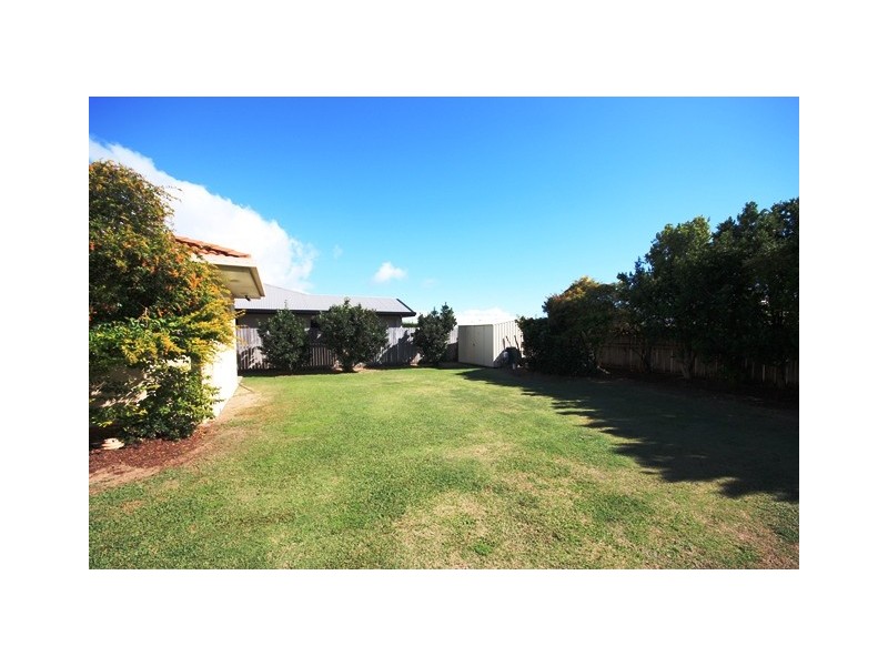 52 Spinnaker Way, Bucasia QLD 4750