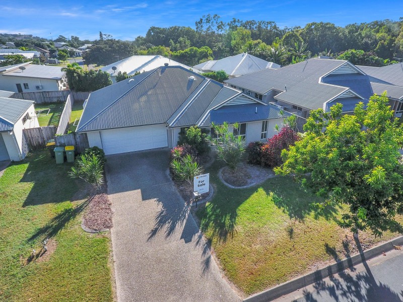 36 Duranbah Circuit, Blacks Beach QLD 4740