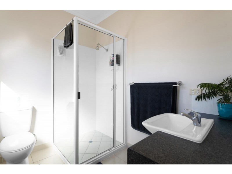 300 Bedford Road, Andergrove QLD 4740