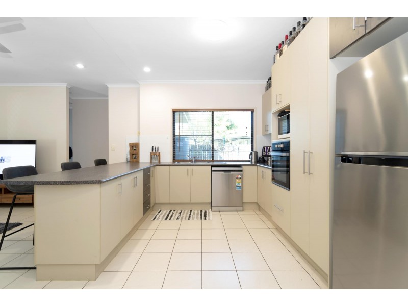 300 Bedford Road, Andergrove QLD 4740