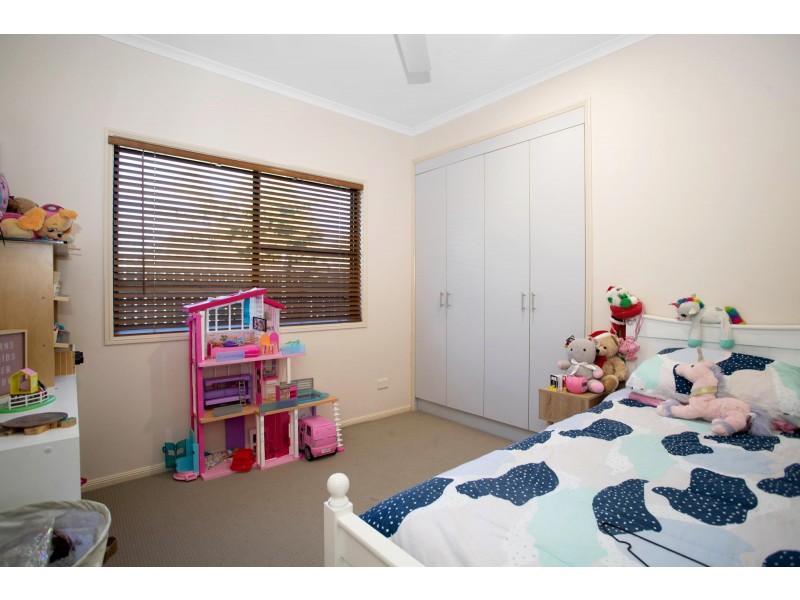 300 Bedford Road, Andergrove QLD 4740