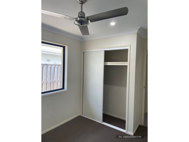 24 Scarborough Circuit, Blacks Beach QLD 4740