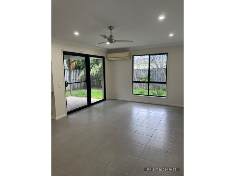 24 Scarborough Circuit, Blacks Beach QLD 4740