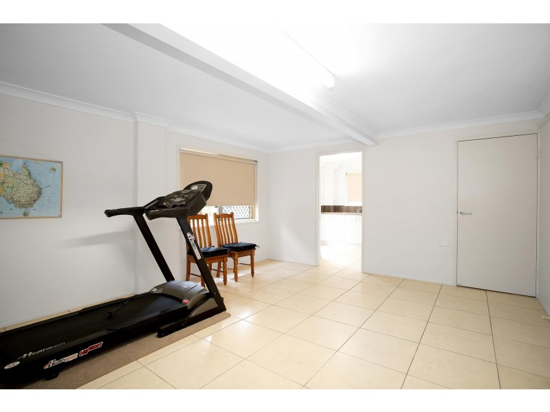 43 Annie Wood Ave, Mount Pleasant QLD 4740