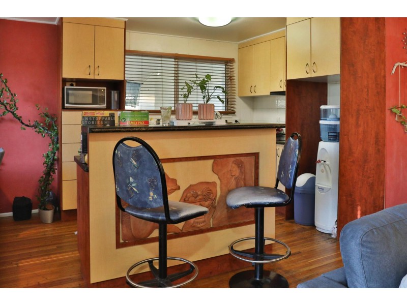 4 Sedgman Street, Moranbah QLD 4744