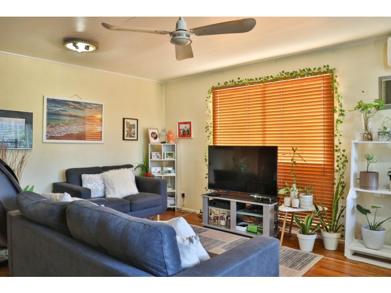 4 Sedgman Street, Moranbah QLD 4744