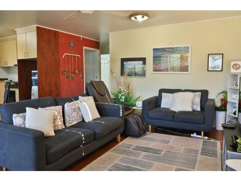 4 Sedgman Street, Moranbah QLD 4744