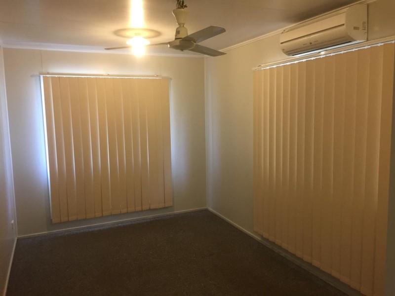 9 Cobb Court, Moranbah QLD 4744