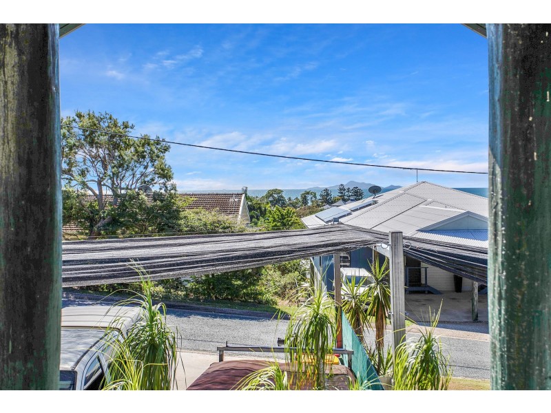 13 Mowlam Street, Eimeo QLD 4740