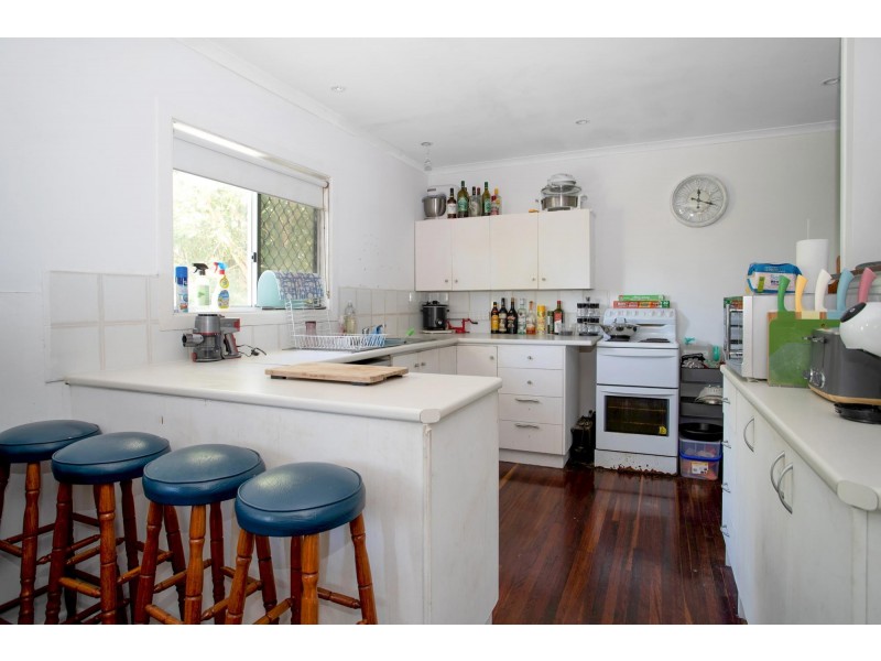 13 Mowlam Street, Eimeo QLD 4740