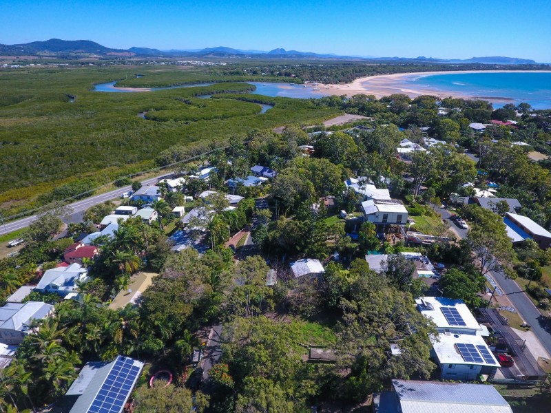 13 Mowlam Street, Eimeo QLD 4740