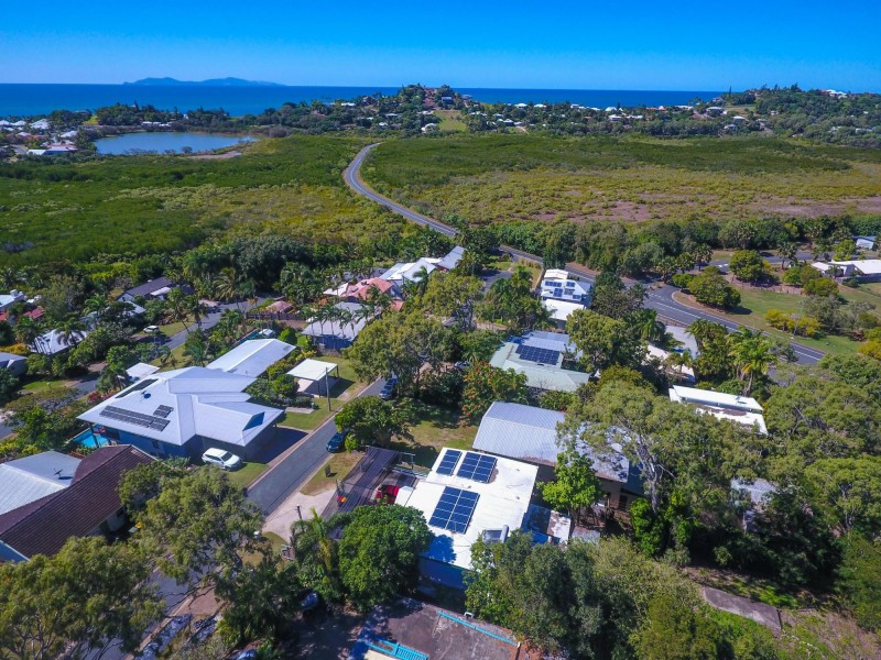 13 Mowlam Street, Eimeo QLD 4740