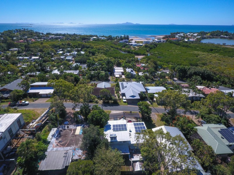 13 Mowlam Street, Eimeo QLD 4740