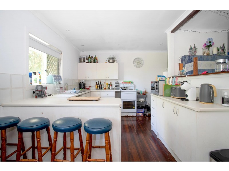 13 Mowlam Street, Eimeo QLD 4740