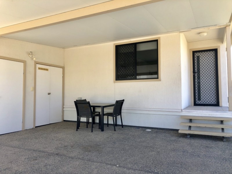 2/5 Atkinson Street, Middlemount QLD 4746