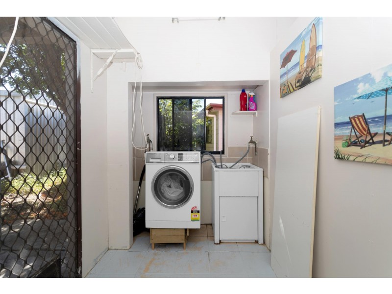 21 Colonial Drive, Clairview QLD 4741