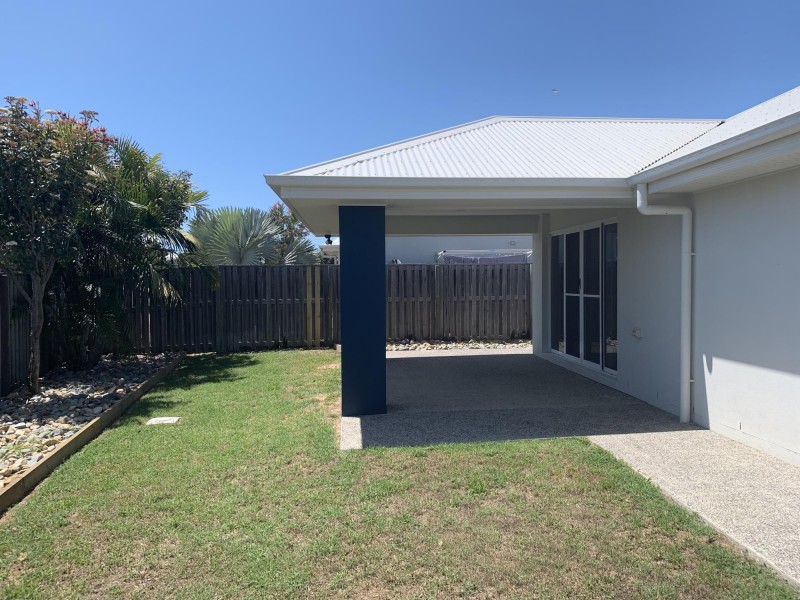 158 Whitehaven Drive, Blacks Beach QLD 4740