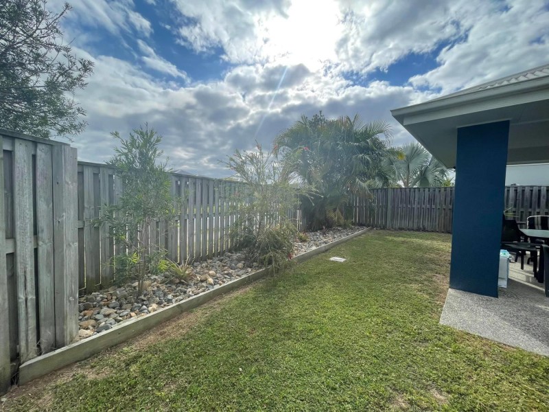 158 Whitehaven Drive, Blacks Beach QLD 4740