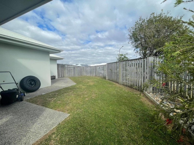158 Whitehaven Drive, Blacks Beach QLD 4740