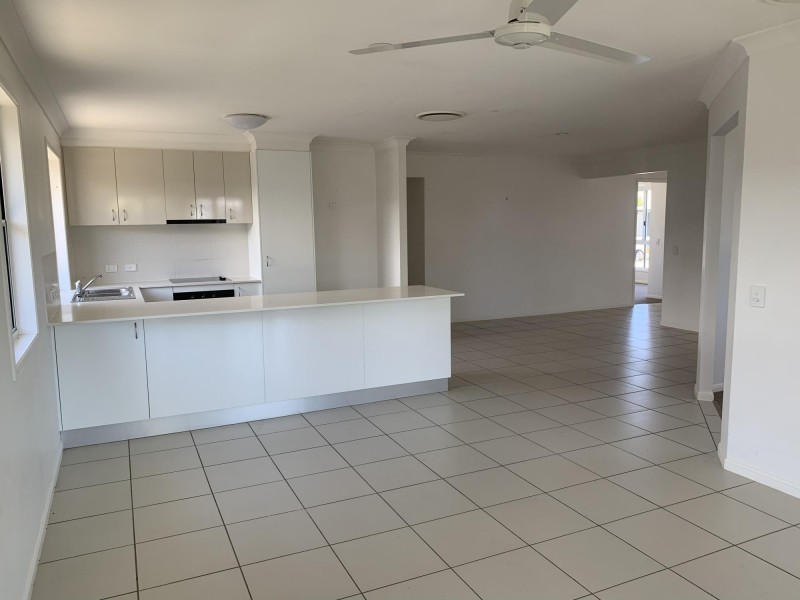 158 Whitehaven Drive, Blacks Beach QLD 4740