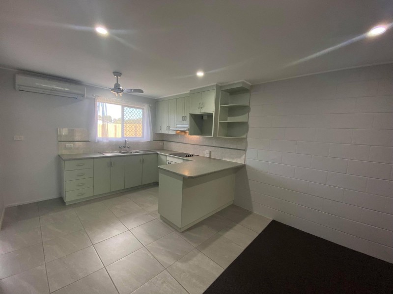 A/8 Annmore Court, Andergrove QLD 4740