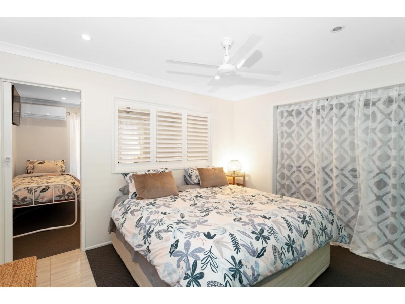 16 Colonial Drive, Clairview QLD 4741