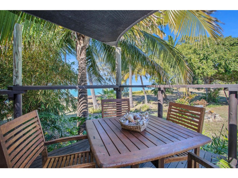 16 Colonial Drive, Clairview QLD 4741