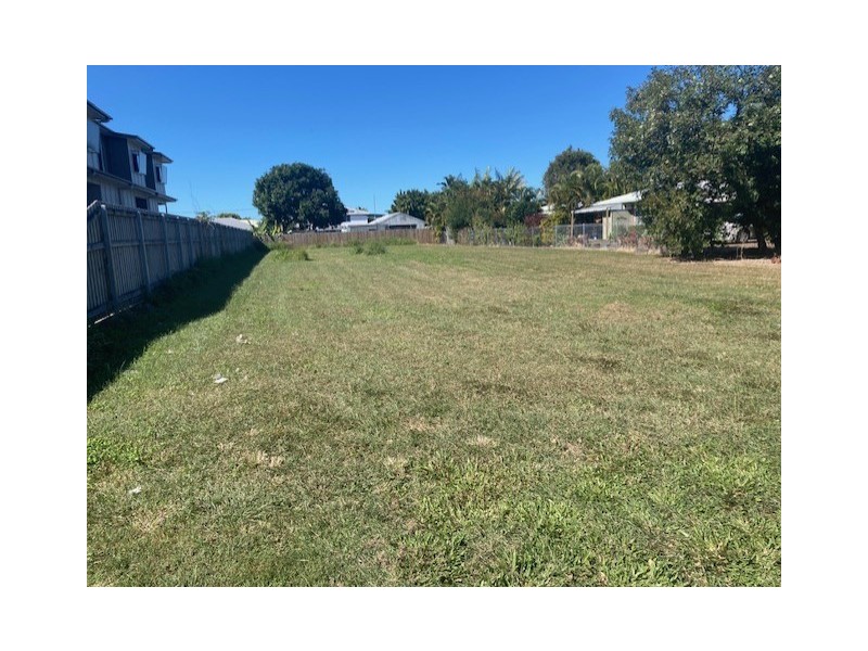 15 Symons Street, South Mackay QLD 4740