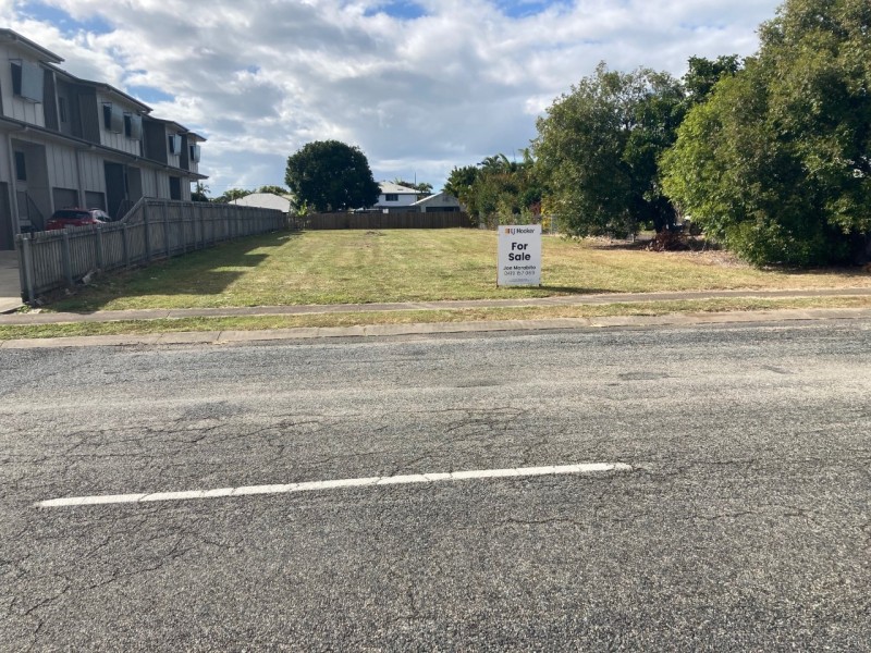 15 Symons Street, South Mackay QLD 4740