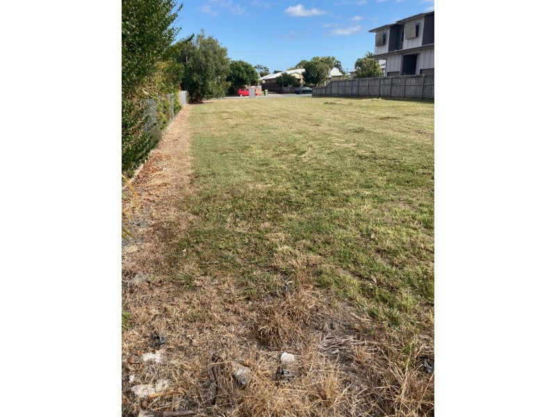 15 Symons Street, South Mackay QLD 4740