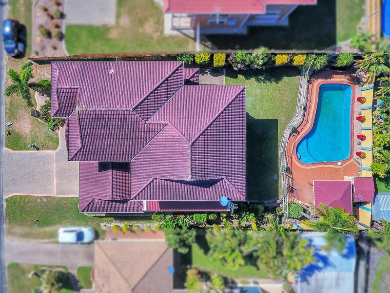 17 Dumfries Court, Beaconsfield QLD 4740