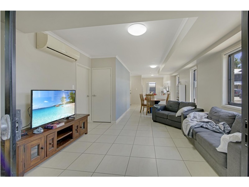 21/7 Bilgola Place, Blacks Beach QLD 4740