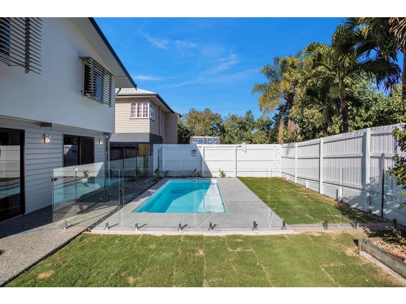28 Armitage Drive, Eimeo QLD 4740