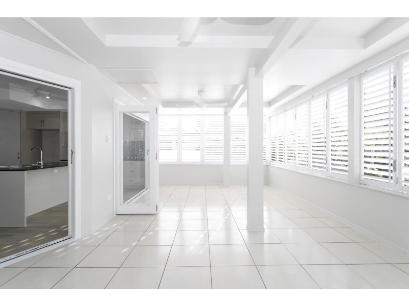 28 Armitage Drive, Eimeo QLD 4740