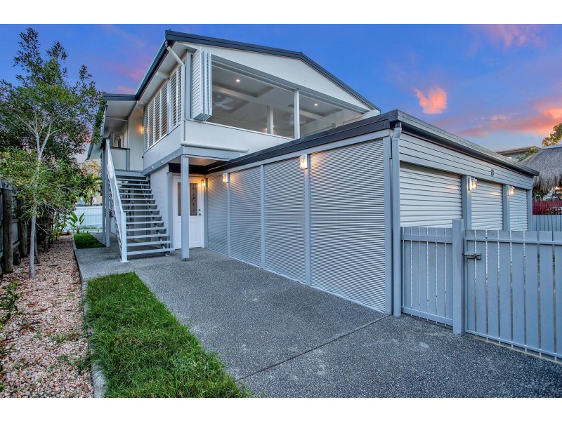 28 Armitage Drive, Eimeo QLD 4740